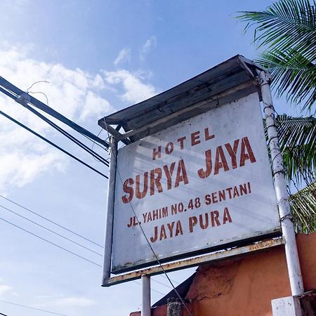 Reddoorz Near Sentani Airport Jayapura Hotel Екстериор снимка